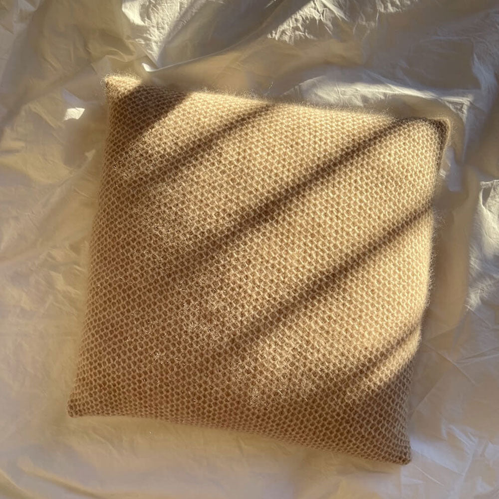 Ryggfodral till kudde - 40 x 40 cm - Petiteknit