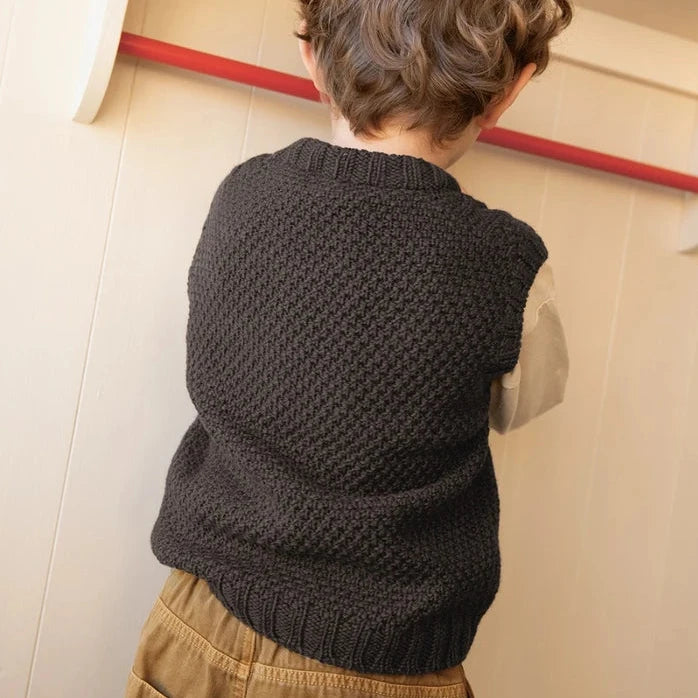 Garnkit: Caspian Slipover Junior fra Sandnes (opskrift +garn)