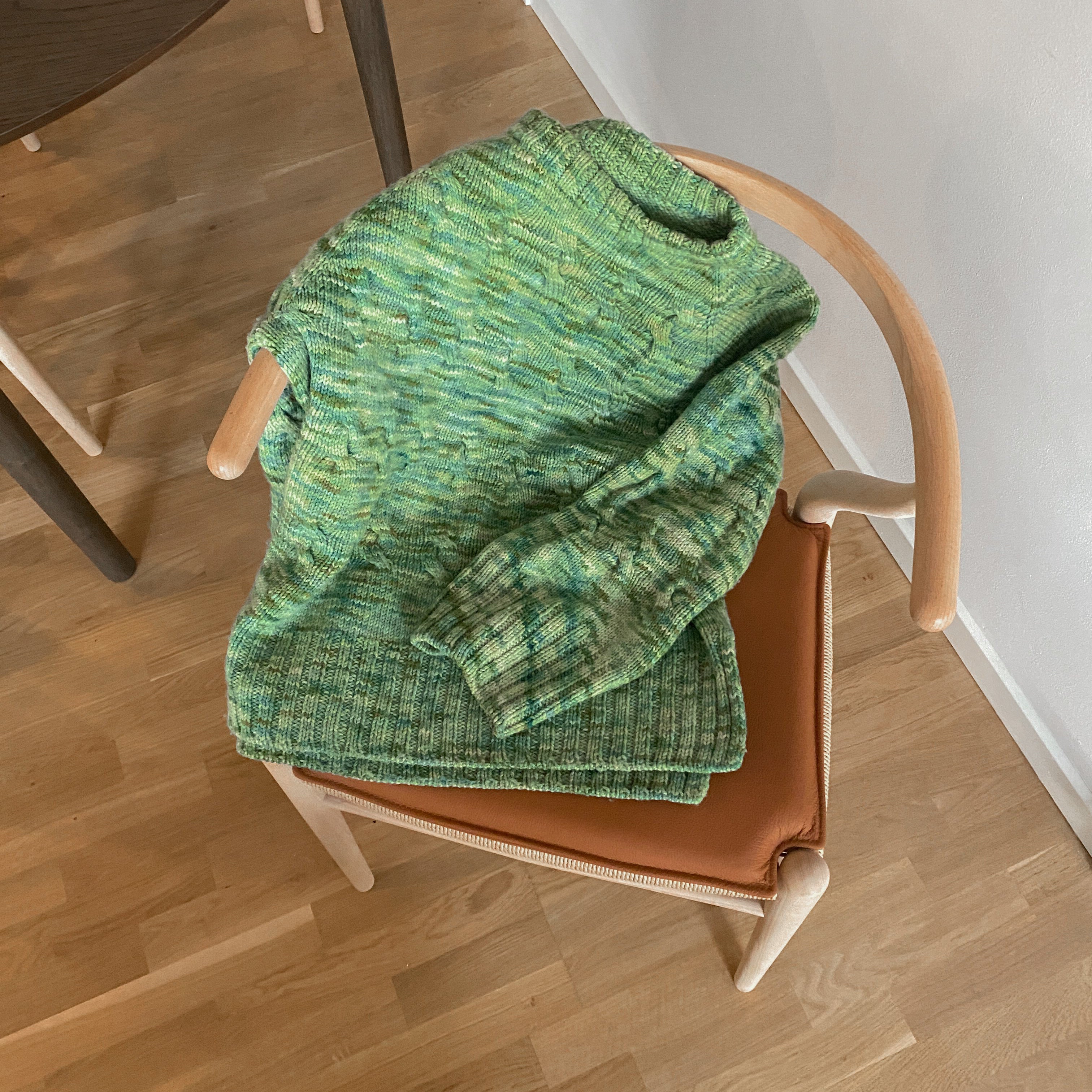 Liva sweater