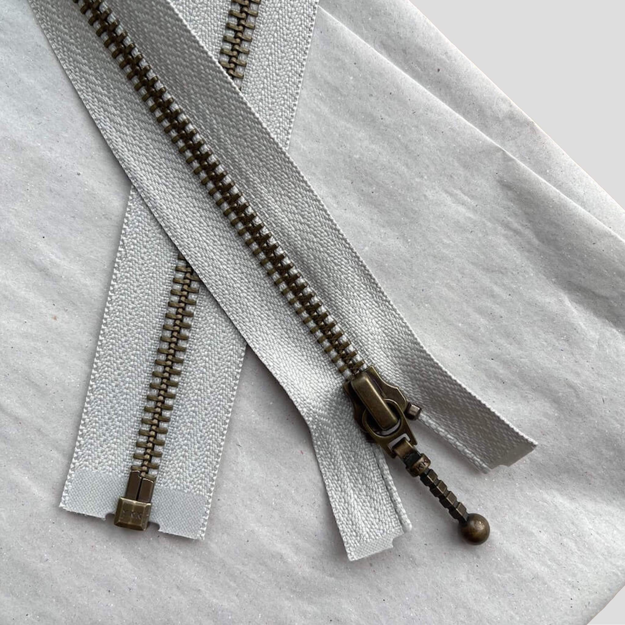 Petiteknit 45 cm Cement - Zipper Jacket Lynlås